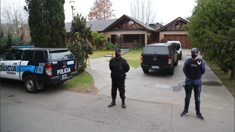 Desbaratan banda que lideraba desde la cárcel "El Rey de la Efedrina" | Actualidad