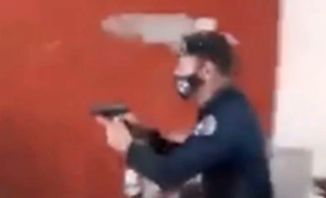 Video: policía cubano le dispara a un manifestante en su casa frente a su familia | Internacionales