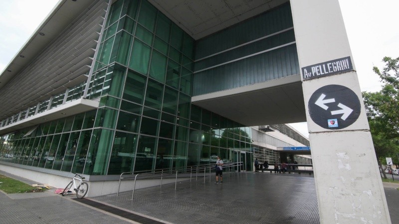 Fue apuñadada por su ex cuñado tras salir en defensa de su hermana | Actualidad