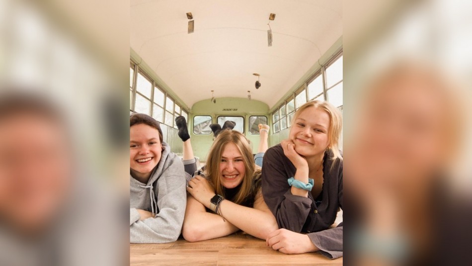 Tres chicas descubrieron que compartían el mismo novio: lo dejaron y se fueron juntas de viaje | Internacionales