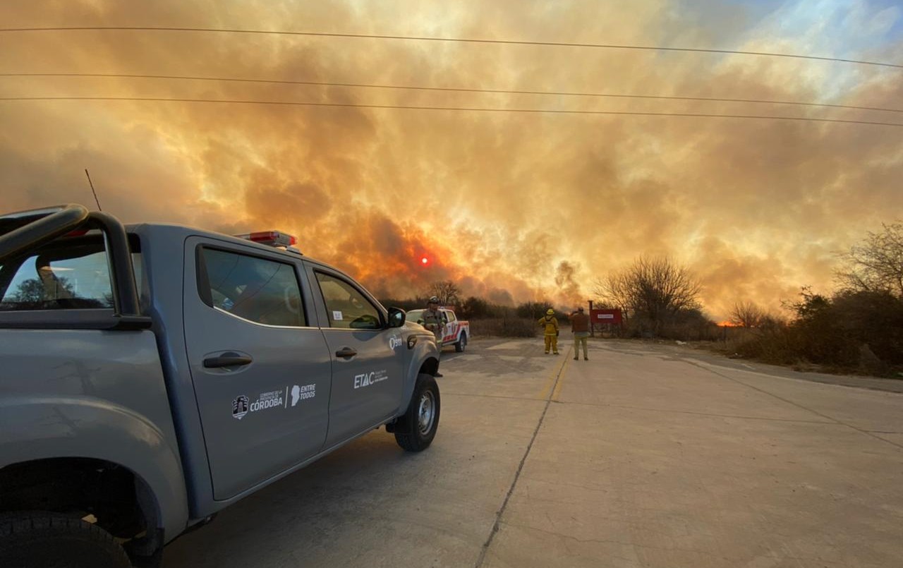 Video: Feroz incendio en Malagueño | Córdoba