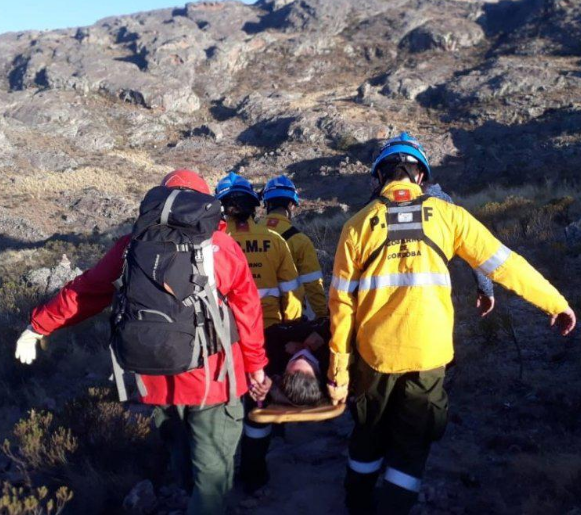 Senderista accidentada en Copina fue rescatada | Córdoba