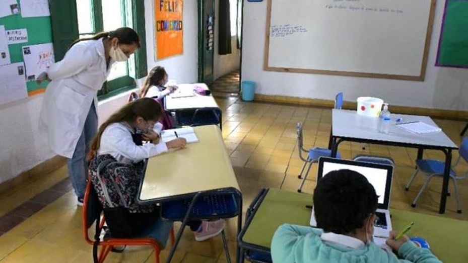 Docentes a las aulas y con jornada extendida: la posición de los gremios | Córdoba