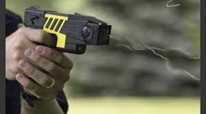 Aseguran que el uso de las Taser está desaconsejado para personas con crisis de salud mental | Actualidad