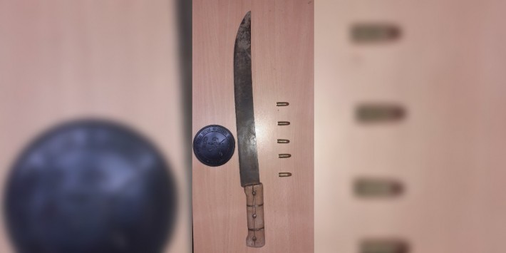 En Chaco: una chica de 16 años intentó agredir a policías con un machete | Actualidad