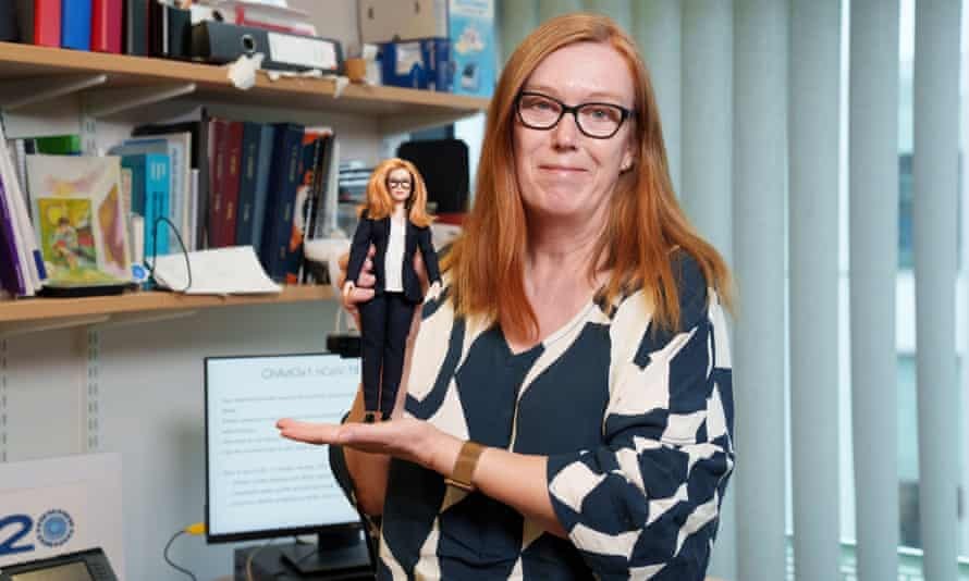 Lanzaron una Barbie en homenaje a la científica creadora de una vacuna contra el coronavirus | Internacionales