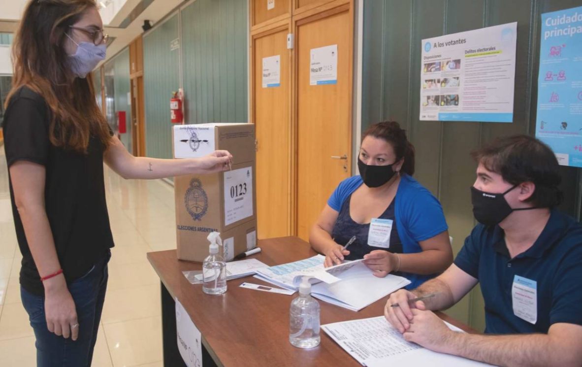 Por el nuevo Código Electoral, 400 mil extranjeros podrán votar este año en la Ciudad de Buenos Aires | Política y economía