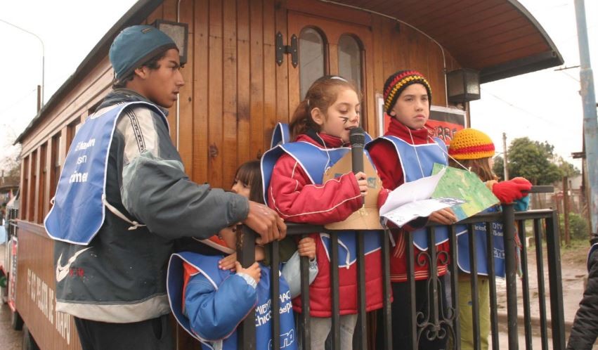 Más de 50 mil chicos dejaron de cobrar asignaciones familiares porque sus padres perdieron el empleo | Actualidad