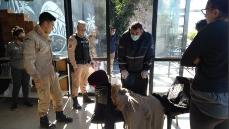 Un agente de Prefectura Naval rescató a una mujer de 72 años del río Paraná | Actualidad