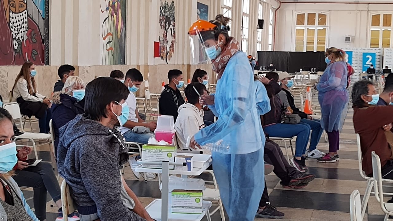 Coronavirus en Córdoba: Se confirmaron 1.793 nuevos casos y 21 víctimas fatales | Córdoba