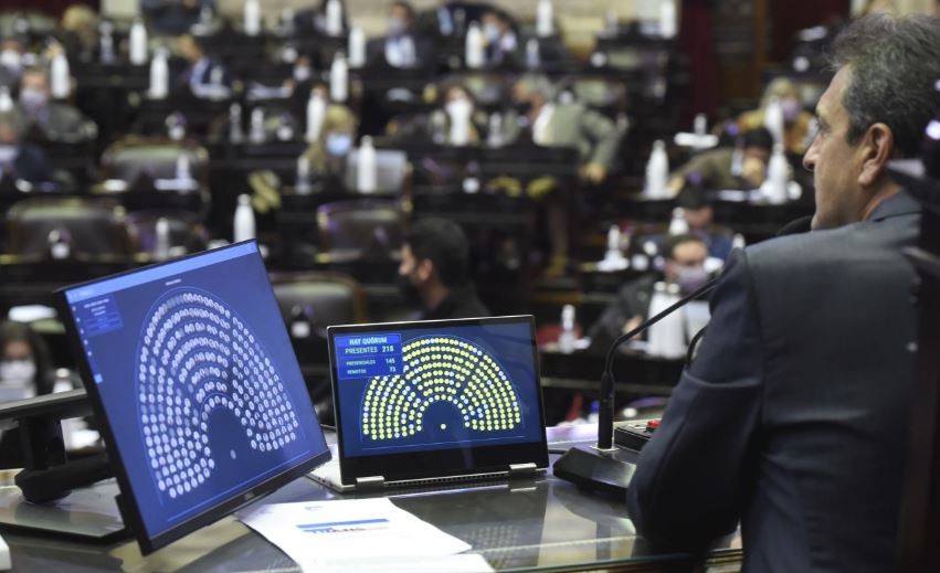 Por una multa de 50 pesos, uno de los principales precandidatos no podría asumir en el Congreso | Política y economía