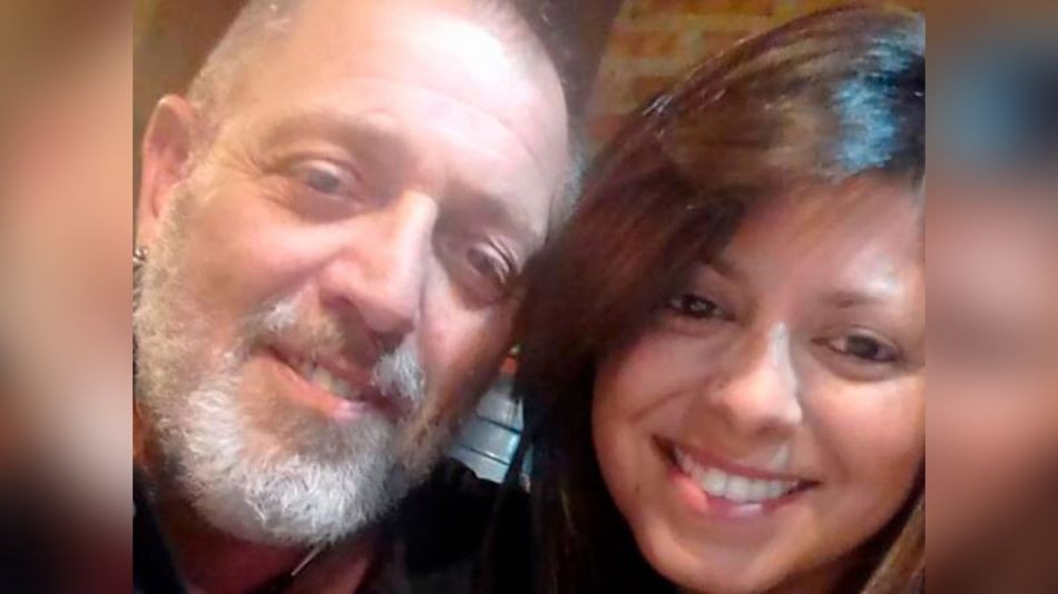 "El presidente no puede estar más a cargo de la Argentina", dijo el padre de la joven que murió de cáncer y no la pudo despedir | Actualidad