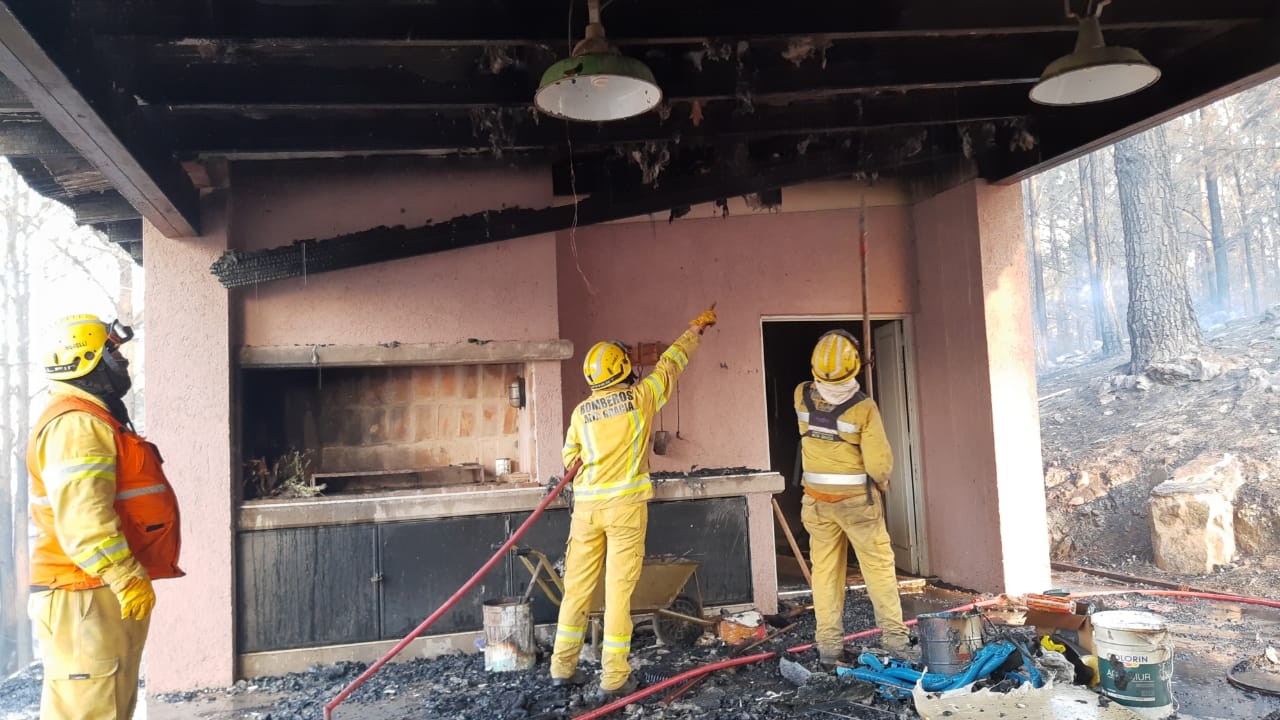 Video: "No queda nada acá", la peor parte, cuando el fuego cesa | Córdoba