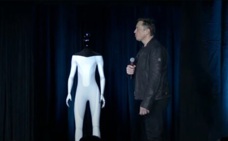 Elon Musk anunció que Tesla ya trabaja en un robot humanoide | Internacionales