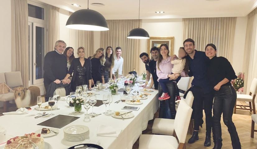 Una invitada al cumpleaños de Fabiola Yáñez pidió la inconstitucionalidad de los DNU por el COVID-19 | Política y economía