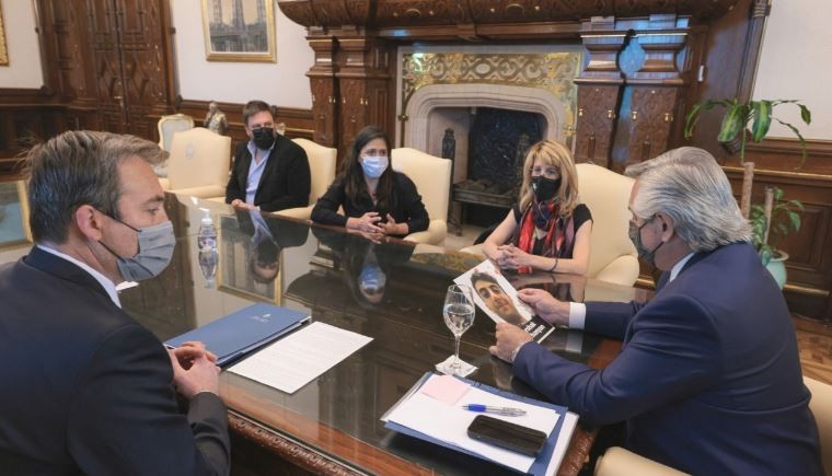 Alberto Fernández recibió a familiares del policía de la Ciudad desparecido y manifestó su "compromiso" con la búsqueda | Política y economía