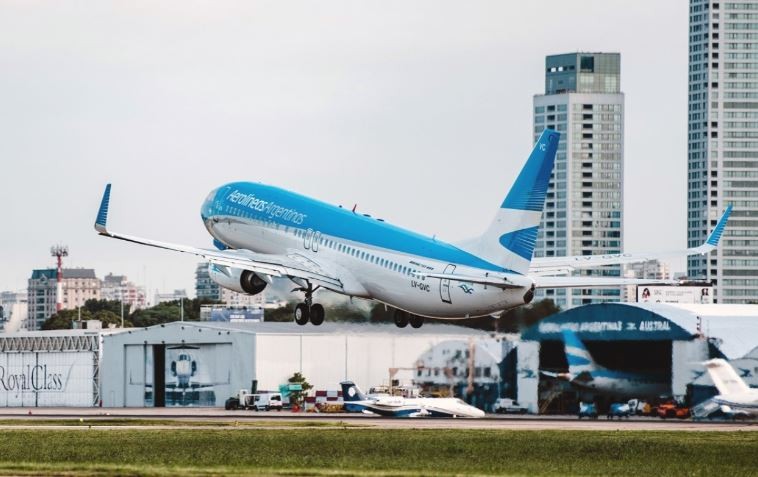 Expropiación de Aerolíneas: demandan a la Argentina por USD 320 millones en Estados Unidos | Actualidad