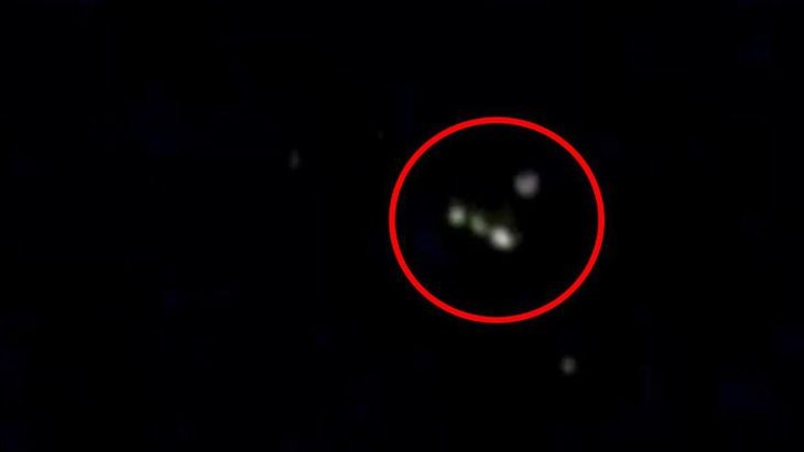 Video: pasajeros captaron un OVNI escoltando un avión de Aerolíneas en Tierra del Fuego | Actualidad