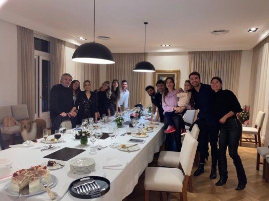 Fiesta en Olivos: Alberto propuso donar la mitad de su sueldo al Malbrán | Política y economía