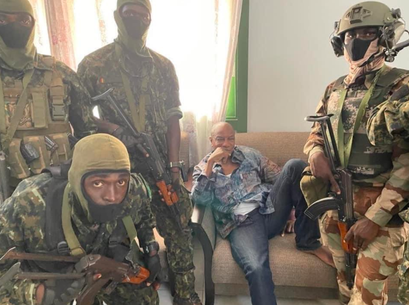 Golpe de Estado en Guinea: disparos y militares en la calle | Internacionales
