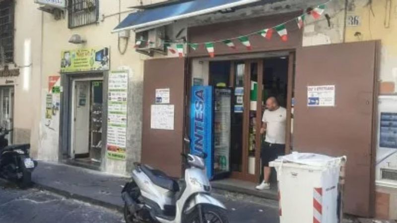 Ganó la lotería pero el dueño de la agencia le robó el boleto ganador y huyó | Internacionales