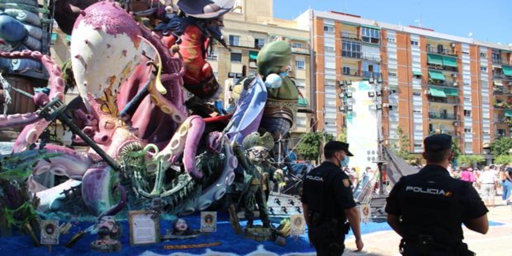 Un hombre abandonó a su hija de 2 años en la ruta para irse a una fiesta en un pueblo de España | Internacionales