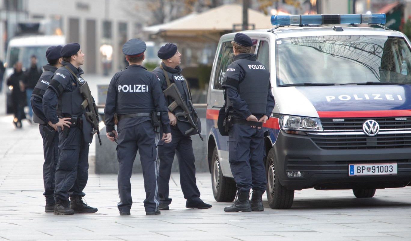 Un hombre ocultó la muerte de su madre, la momificó y la escondió para seguir cobrando sus ayudas sociales | Internacionales