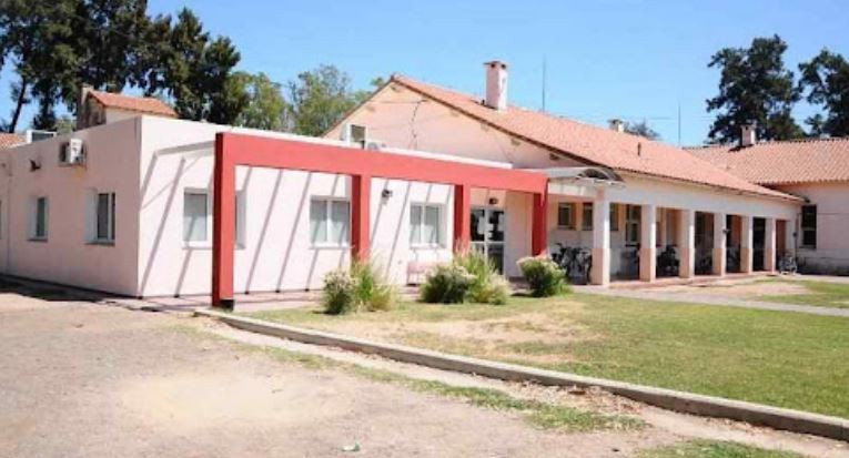 Tragedia en Balnearia: Un bebé murió ahogado tras caer en un balde con agua | Córdoba