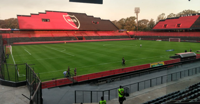 Brutal ataque al hermano de un candidato a presidente en Newell´s | Deportes