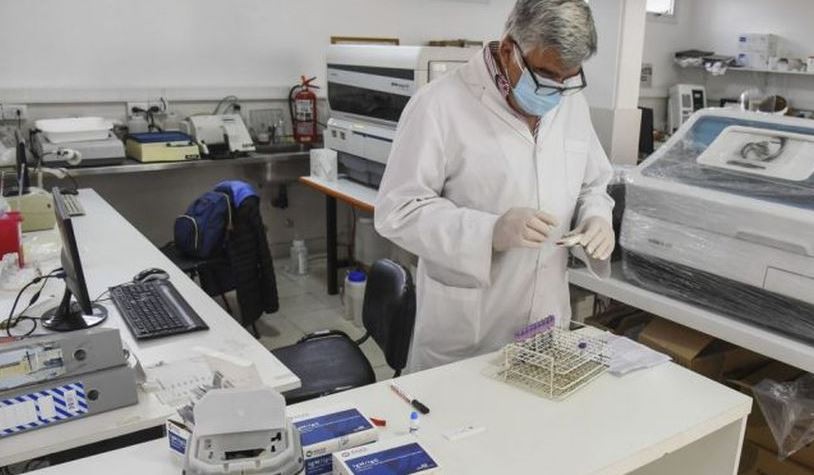 Santa Fe: aíslan a 22 personas por contacto estrecho con 3 niños con "alta probabilidad" de contagio con la variante Delta | Actualidad