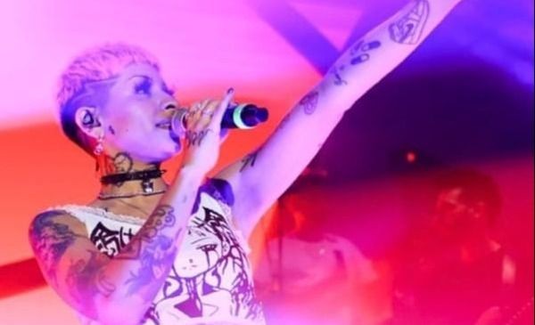 Cazzu se presentó por primera vez en Nueva York para reinaugurar el mítico SOBS | Espectáculos