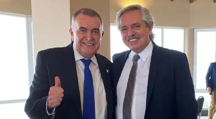 El vicegobernador de Tucumán, quien reemplazará a Manzur, recibió un llamado del Presidente | Política y economía