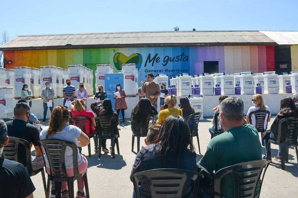 Entregan heladeras, estufas y tarjetas: la oposición denunció “compra de votos” en un municipio del conurbano | Actualidad