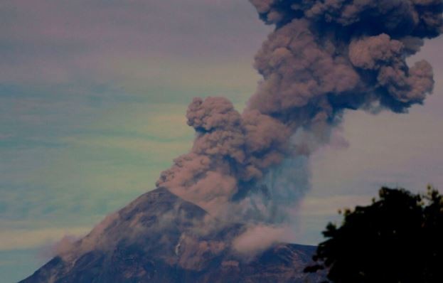 El Volcán de Fuego entró en erupción en Guatemala | Internacionales