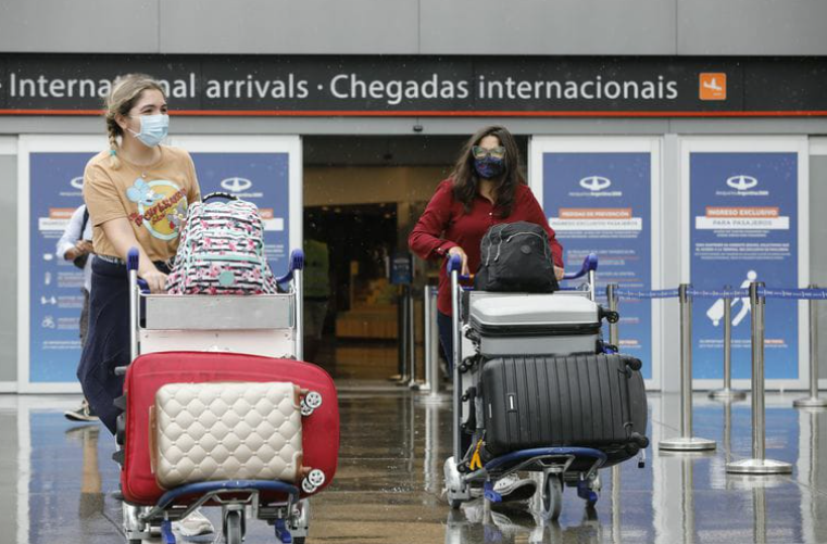Flexibilizan medidas para los viajeros que lleguen a Argentina | Actualidad