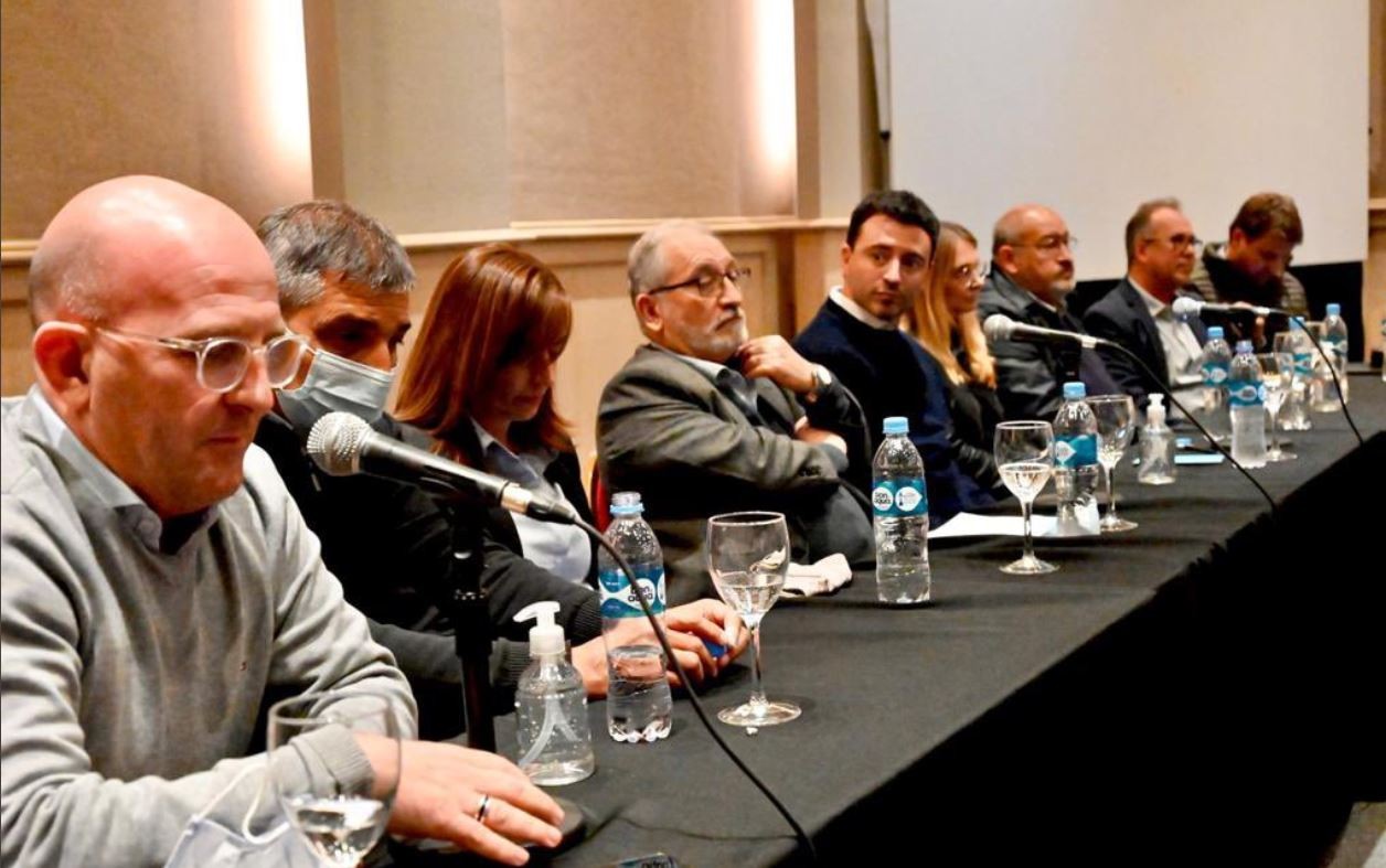 UCR: la unidad es el propósito declarado luego de la lucha interna | Política y economía