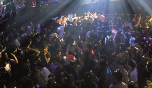 Coronavirus: regulaciones especiales para los boliches, viajes y eventos masivos | Política y economía