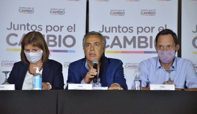 La oposición lanza un comité electoral para recibir denuncias de irregularidades en la campaña | Política y economía