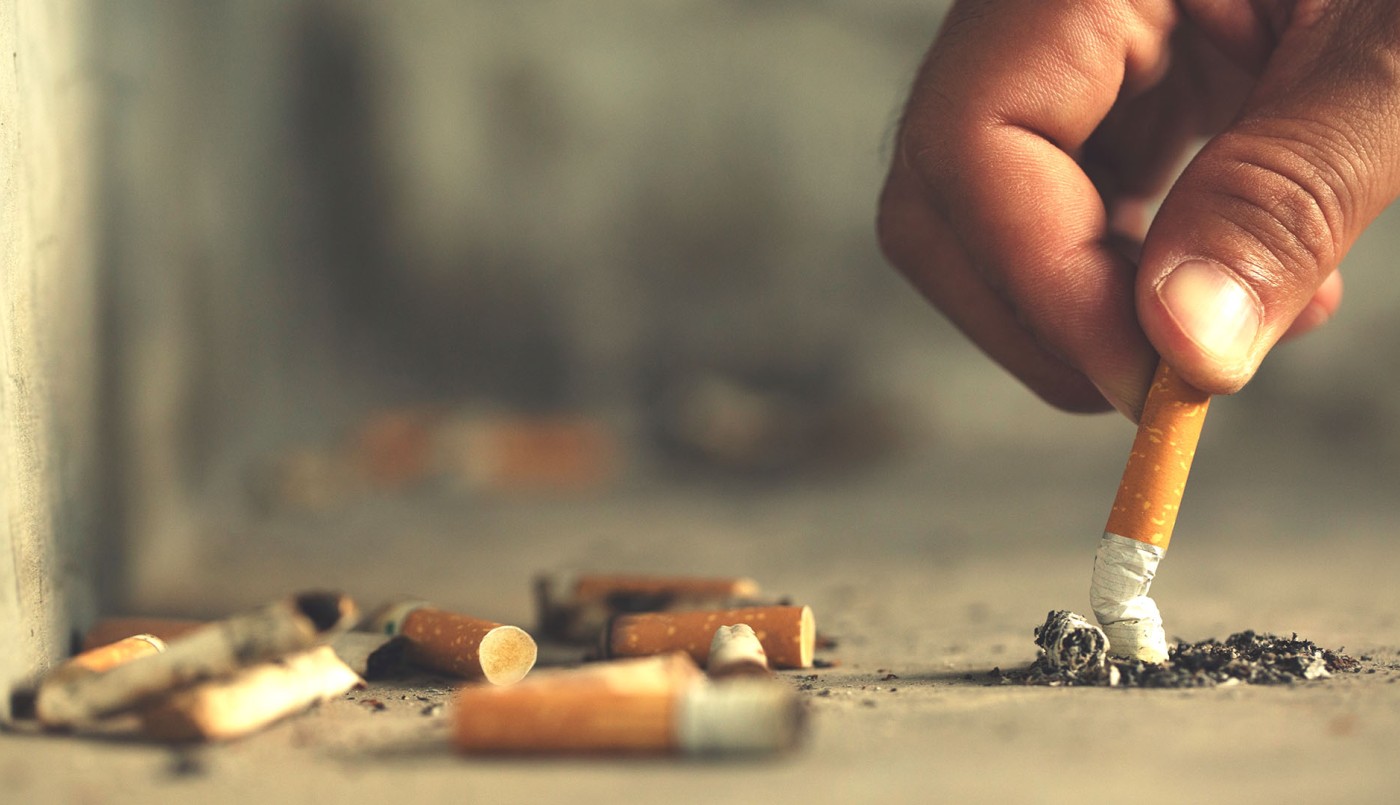 Multas de hasta $18 mil por tirar colillas de cigarrillos en la vía pública en Ushuaia | Actualidad