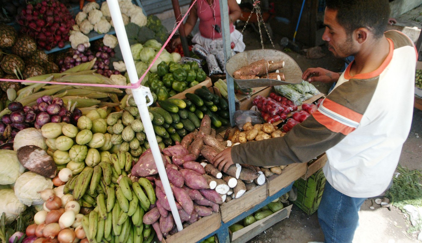 El Gobierno de España lanzó estrategias para impulsar la venta de "alimentos feos" | Internacionales
