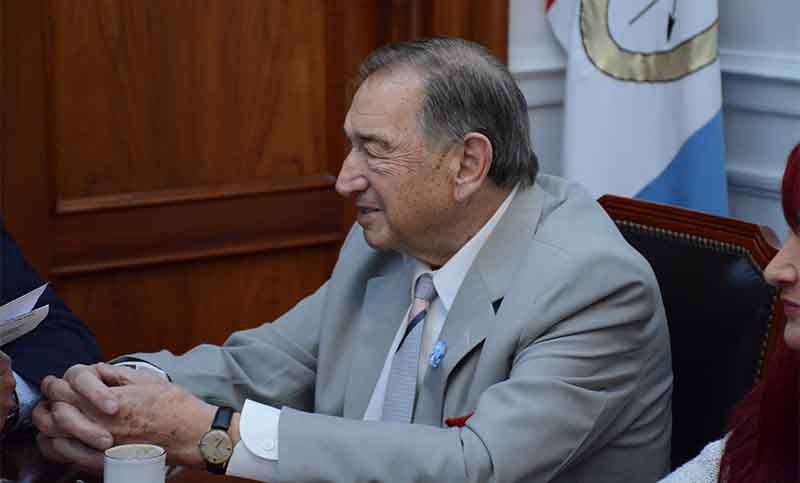 Sin palabras: falleció el reconocido locutor Hugo de Cruz | Espectáculos