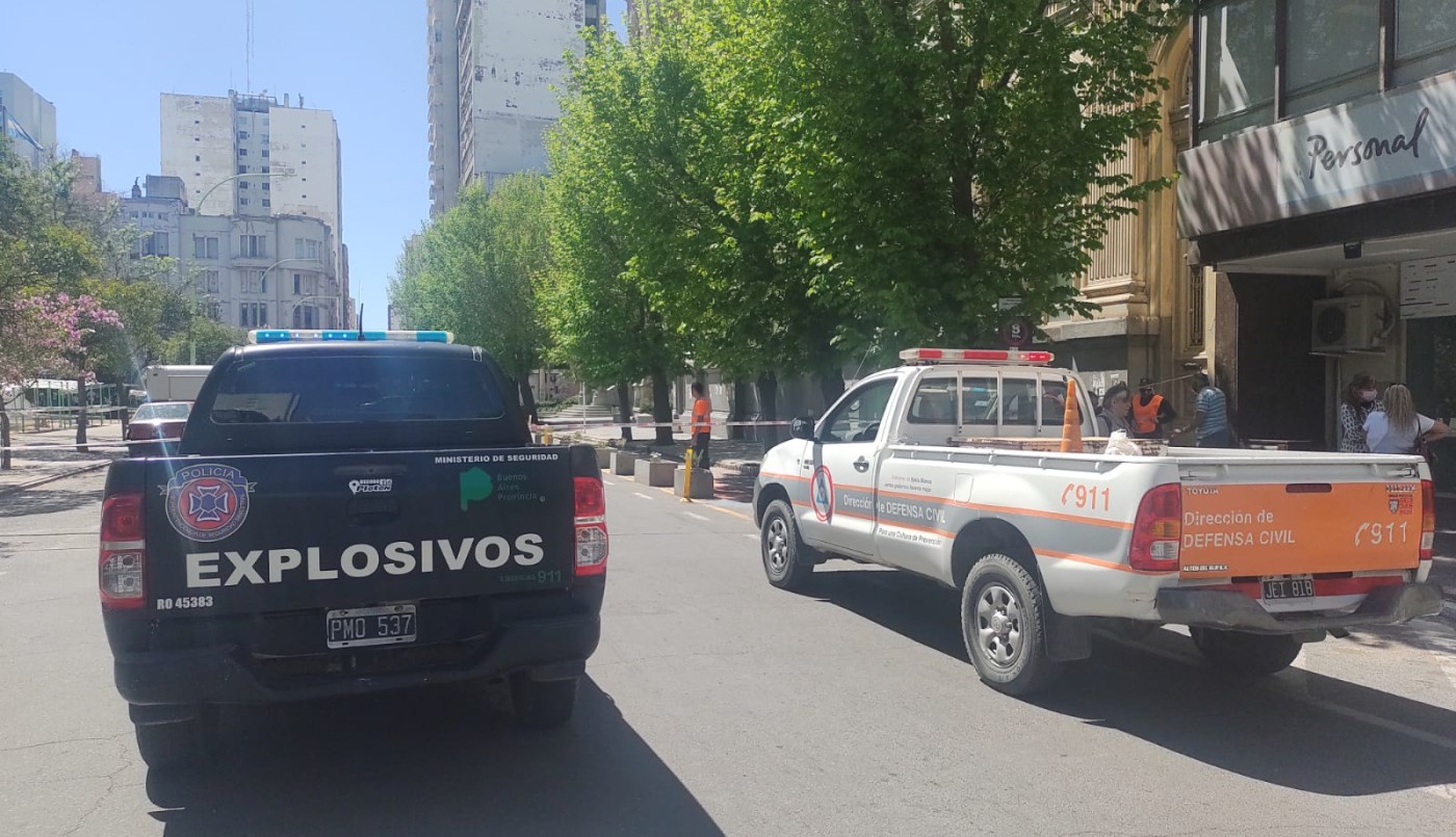 Caos en el centro de Bahía Blanca por múltiples amenazas de bombas | Actualidad