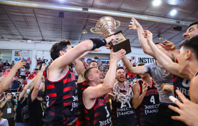 Fiesta en Alta Córdoba: Instituto se consagró campeón del Súper 20 | Córdoba