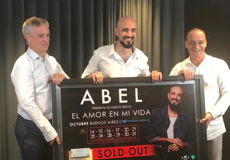 Abel Pintos fue reconocido por sus 12 funciones agotadas en Buenos Aires | Espectáculos