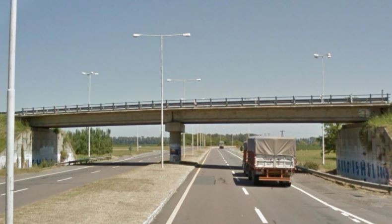 Horror en Alberti: hallan el cuerpo de un hombre decapitado y con las manos atadas | Actualidad