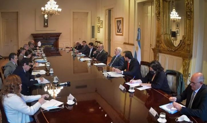 Manzur encabezó la última reunión de Gabinete antes de las elecciones legislativas | Política y economía