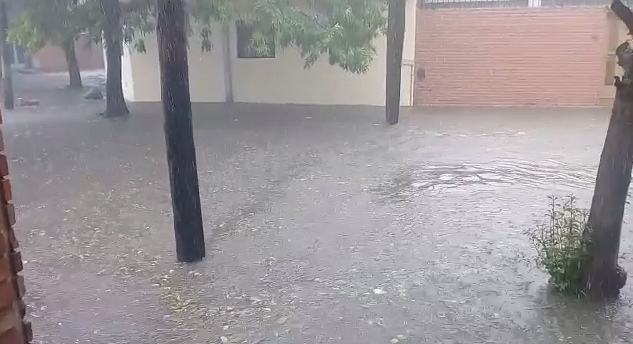 Indignación de los vecinos de barrio Alberdi y Villa Páez tras el temporal | Córdoba