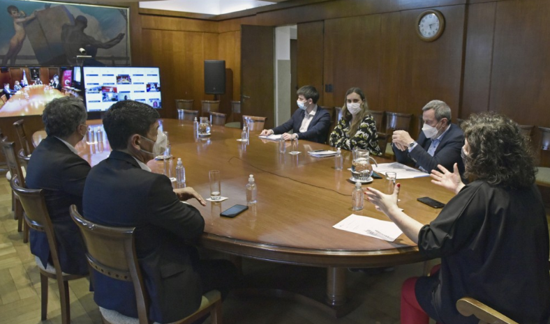 Coronavirus: ministros de Salud de todo el país respaldaron la utilización de la vacuna Sinopharm en la población infantil | Actualidad