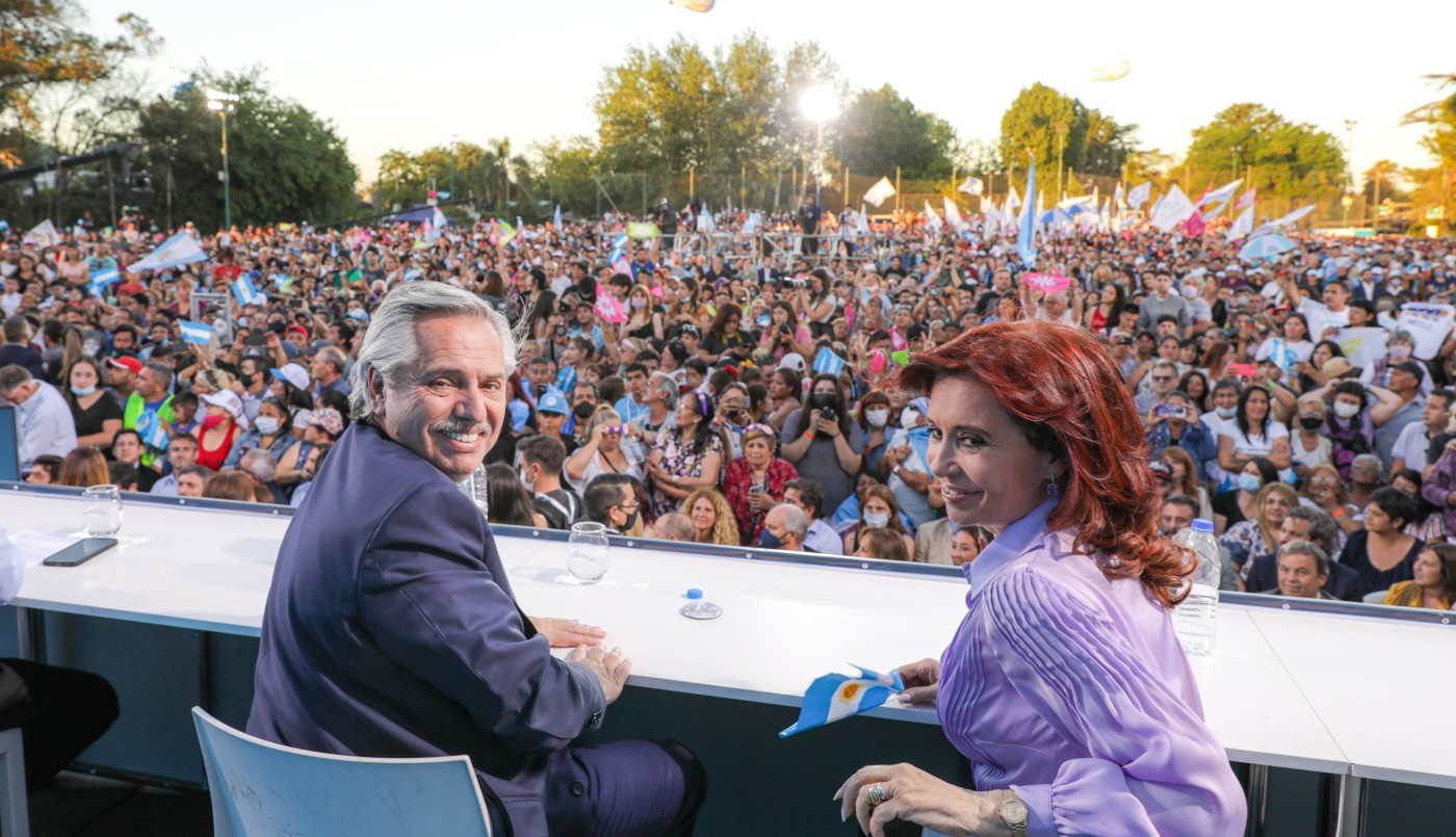 Reapareció Cristina en un acto junto a Alberto Fernández en Merlo | Política y economía