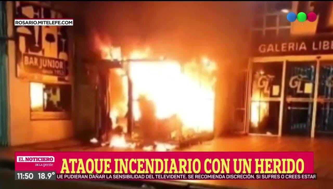 Video: así fue el momento en el que incendiaron la sede de Rosario Central | Actualidad